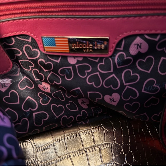 Nicole Lee | Multicolor Artistic Crossbody Bucket Bag with 3-D Embellishments - Picture 6 of 10